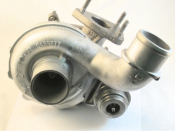 Turboaggregat Opel Vivaro 2.5 DTi - Turbo 714652-5006S, 4411253