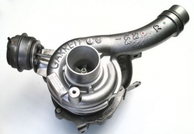 Turboaggregat Opel Vivaro 2.5 CDTi - Turbo 782097-5001S, 8200870469