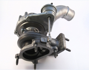 Turboaggregat Opel Movano 2.5 DTi - Turbo 53039880055, 4432306