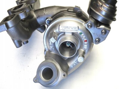 Turboaggregat VW Golf Plus II 1.6 TDi - Turbo 775517-5001S, 03L253016T